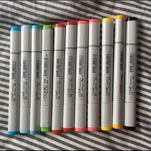11 Double-Sided Copic Marker Bundle
